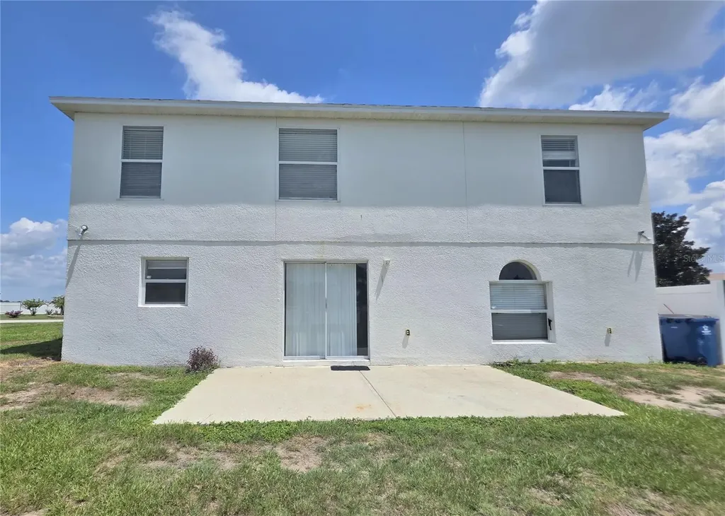 145 Vista View Avenue Eagle Lake FL 33839