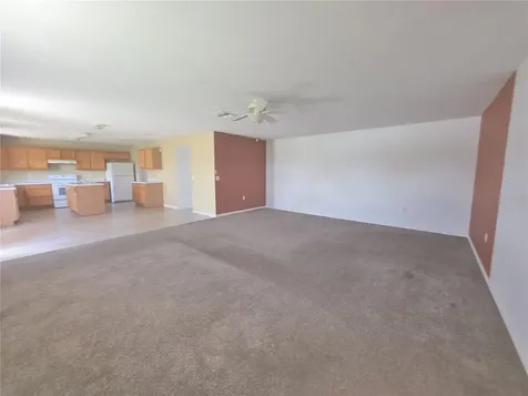 145 Vista View Avenue Eagle Lake FL 33839