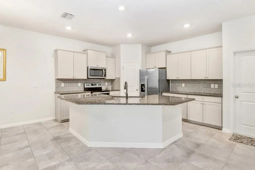 31426 Mango Fade Way San Antonio FL 33576