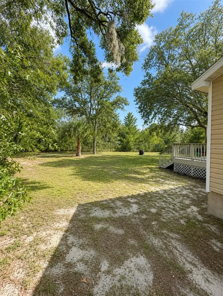 12661 SE 102nd Avenue Belleview FL 34420