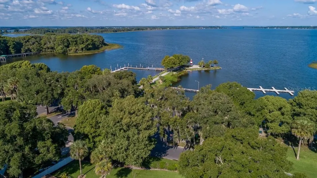 100 S Tremain Street Mount Dora FL 32757