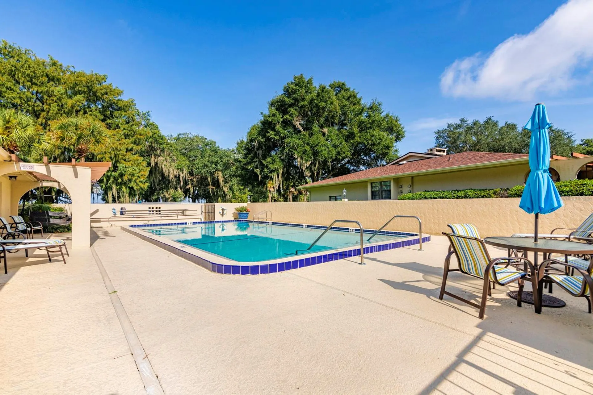 100 S Tremain Street Mount Dora FL 32757