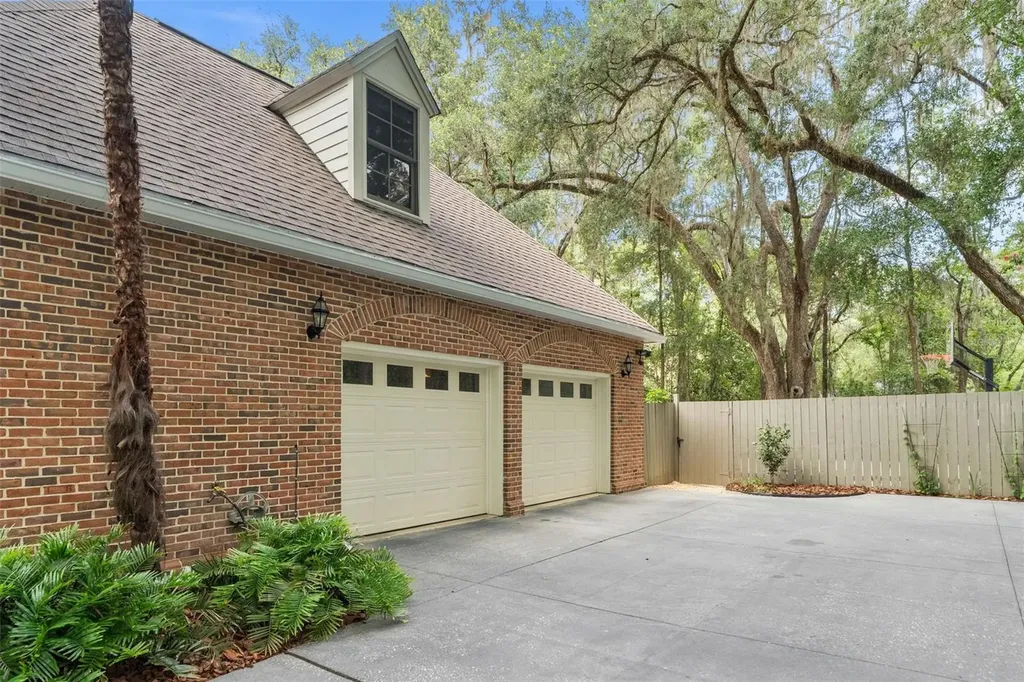 9326 SW 53rd Lane Gainesville FL 32608