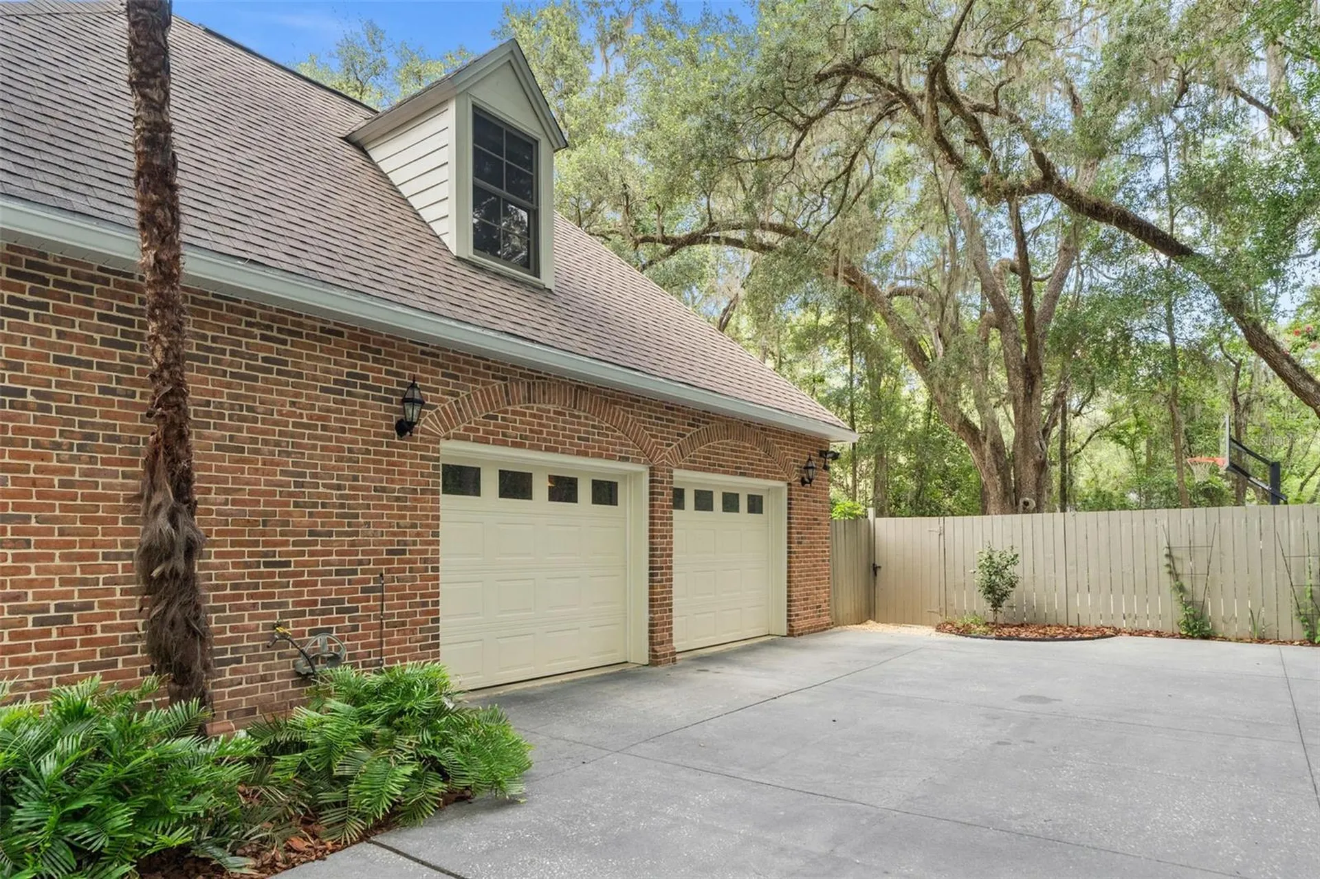 9326 SW 53rd Lane Gainesville FL 32608