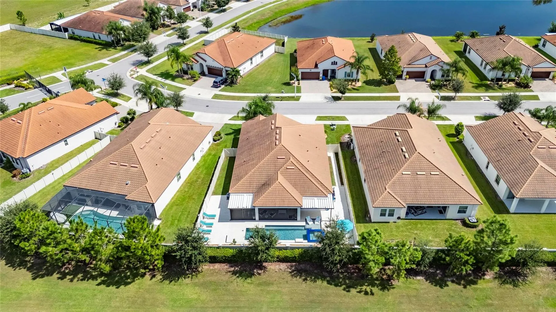 16805 Banner Shell Place Wimauma FL 33598