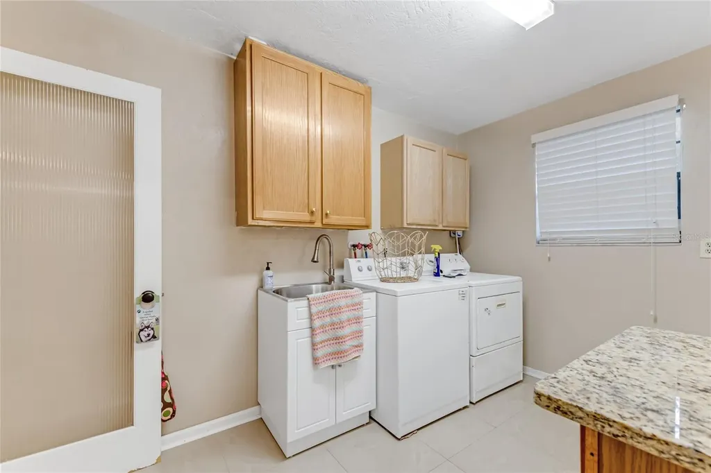 800 W River Oak Drive Ormond Beach FL 32174