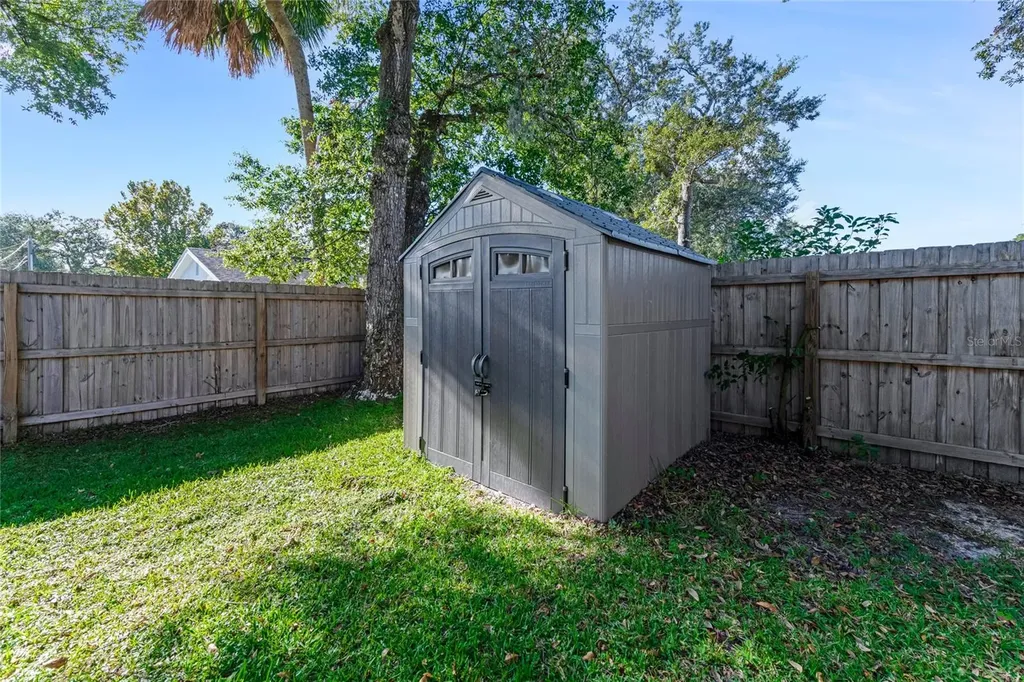 800 W River Oak Drive Ormond Beach FL 32174