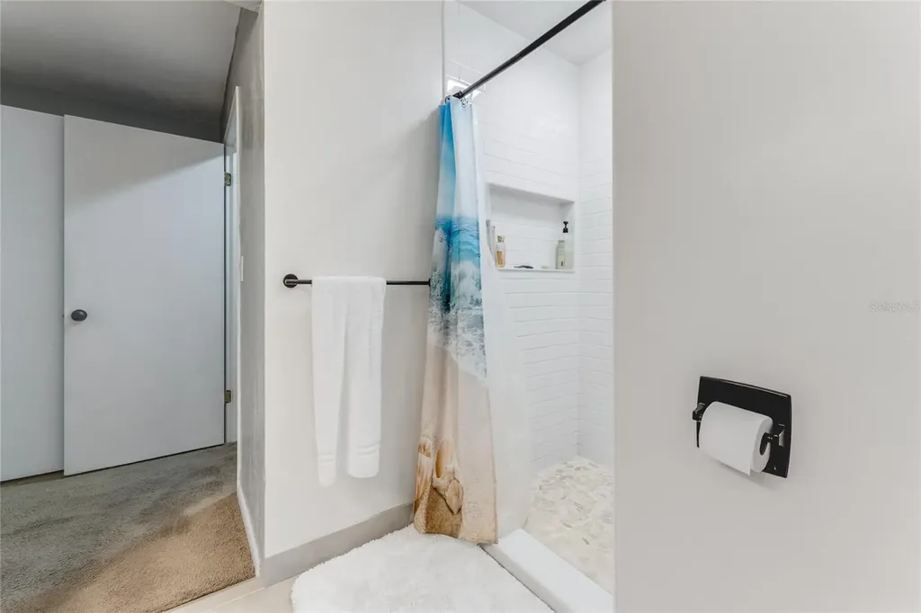 800 W River Oak Drive Ormond Beach FL 32174