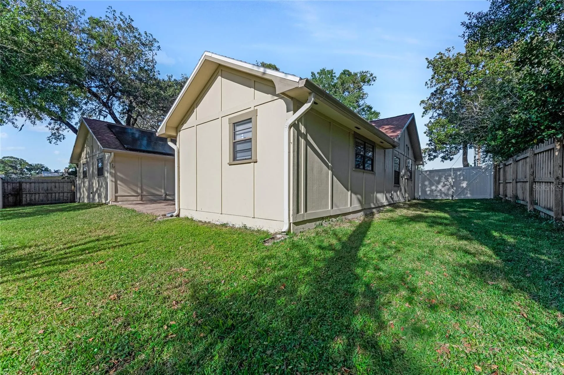 800 W River Oak Drive Ormond Beach FL 32174