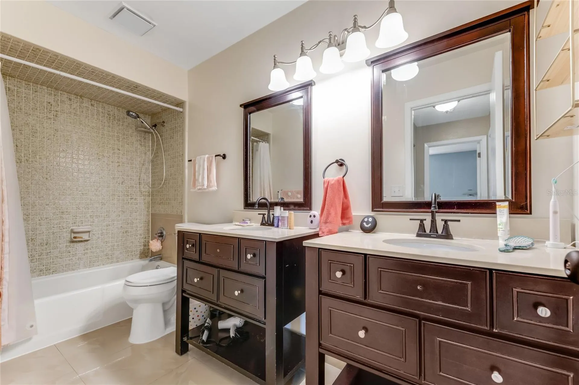 800 W River Oak Drive Ormond Beach FL 32174