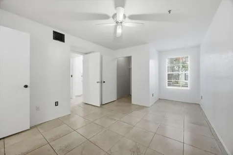 1602 Columbia Arms Circle Kissimmee FL 34741