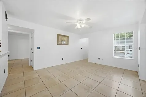 1602 Columbia Arms Circle Kissimmee FL 34741