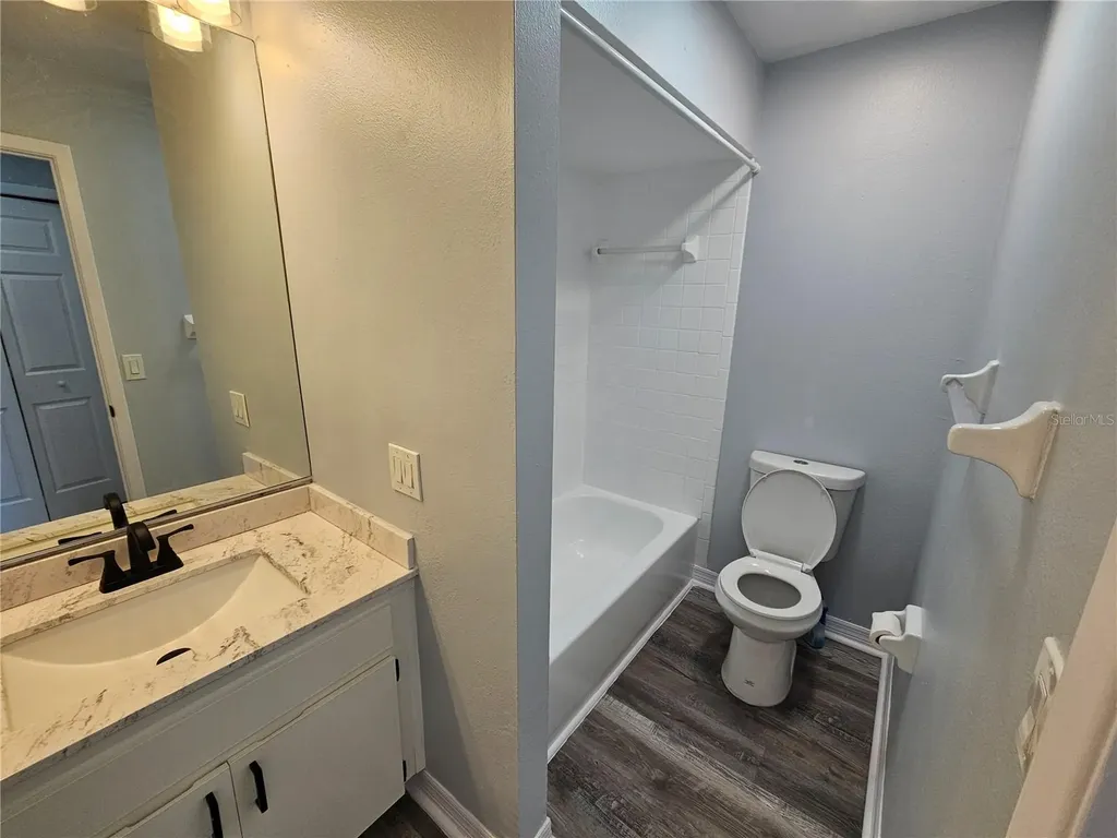 13817 Stone Mill Way Tampa FL 33613