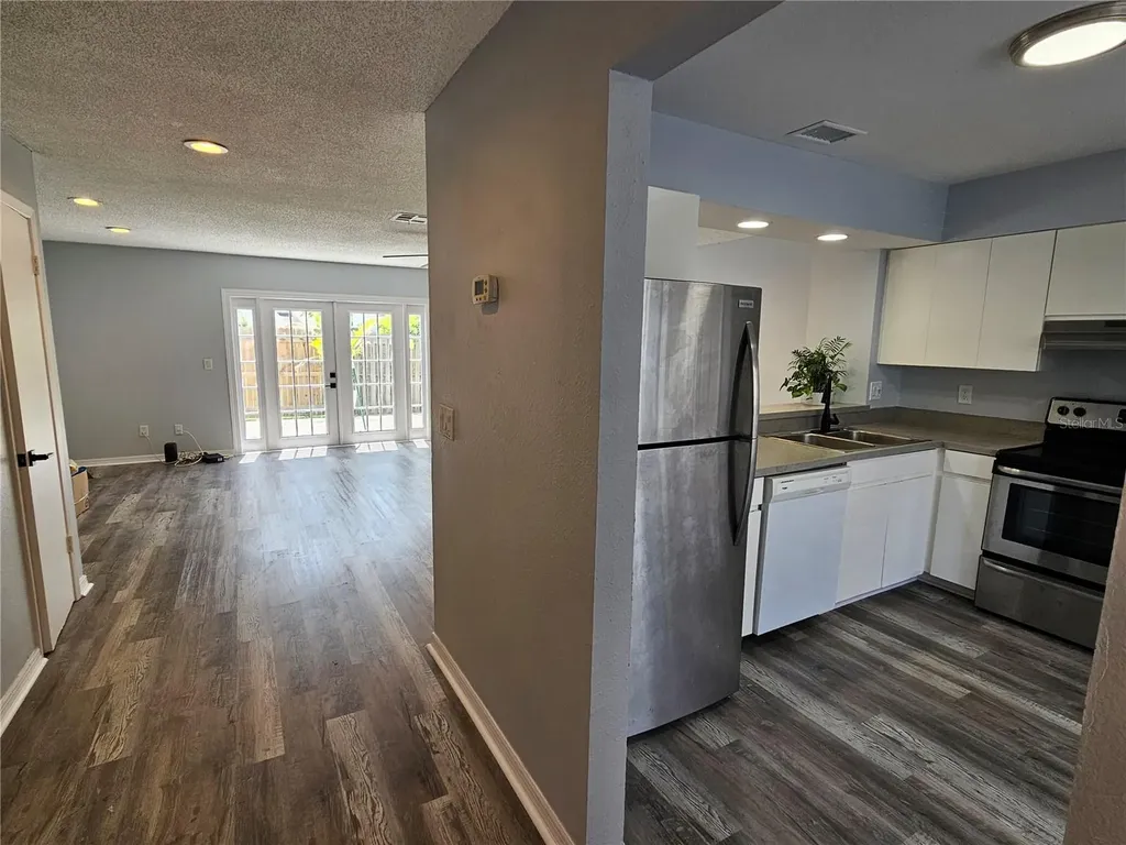 13817 Stone Mill Way Tampa FL 33613