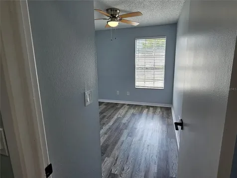 13817 Stone Mill Way Tampa FL 33613