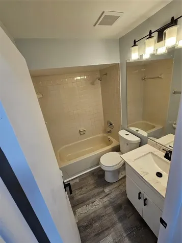 13817 Stone Mill Way Tampa FL 33613
