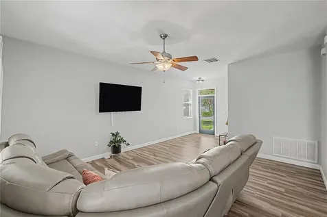 10634 Lucaya Drive Tampa FL 33647