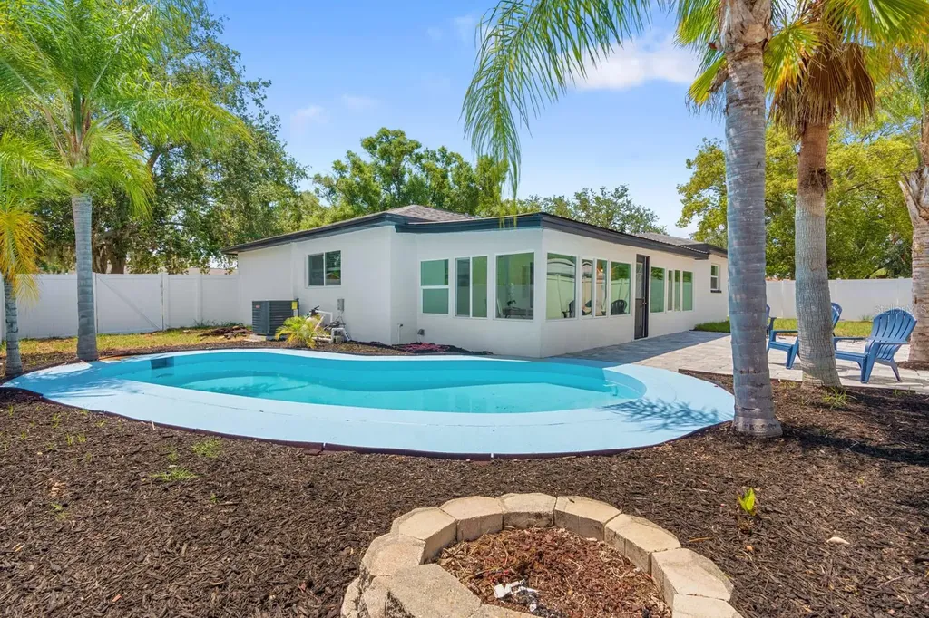 1201 Windy Ridge Drive Brandon FL 33510
