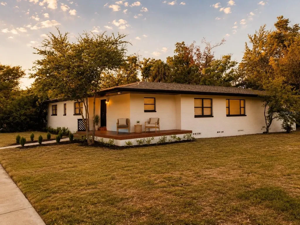2605 E 17th Avenue Tampa FL 33605