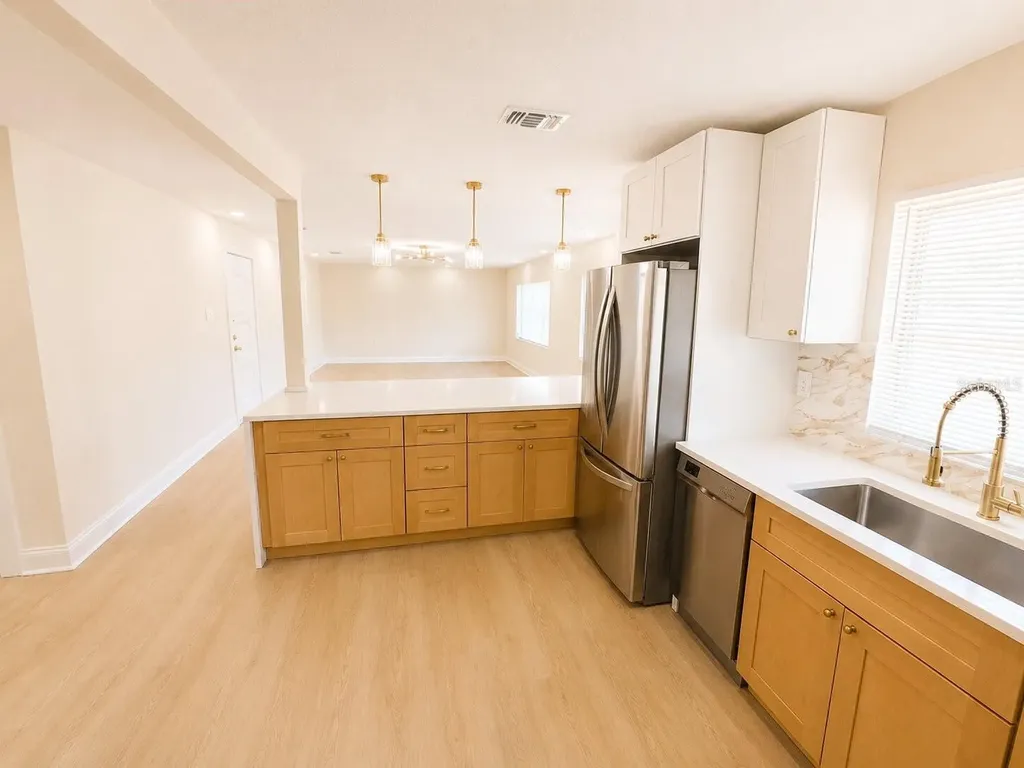 2605 E 17th Avenue Tampa FL 33605