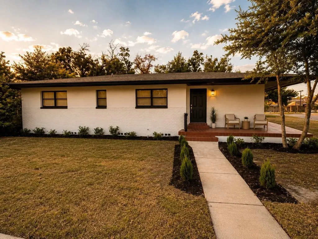 2605 E 17th Avenue Tampa FL 33605