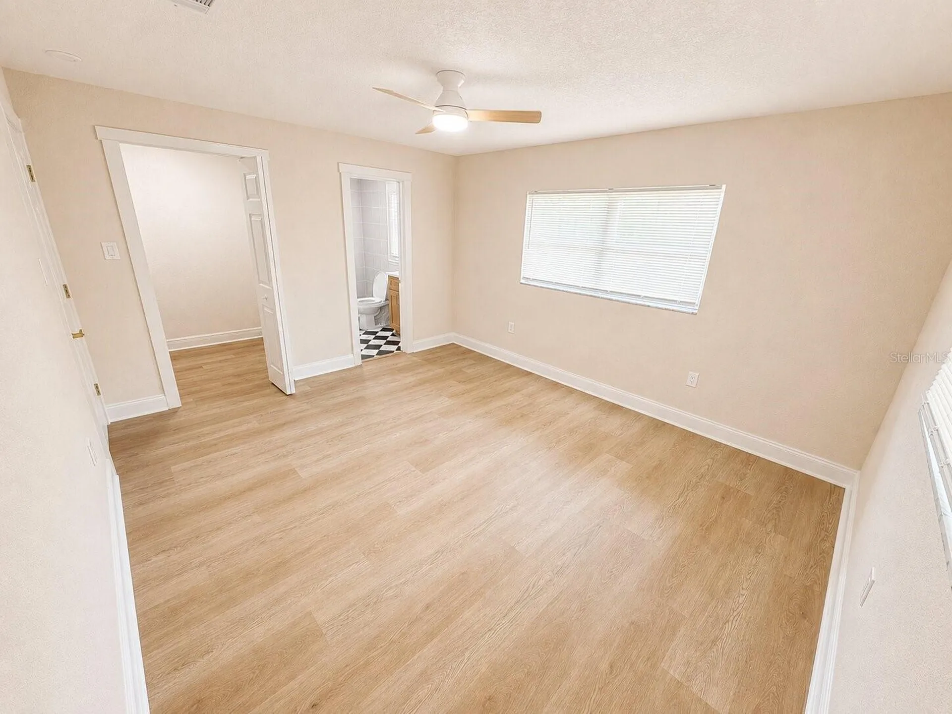 2605 E 17th Avenue Tampa FL 33605