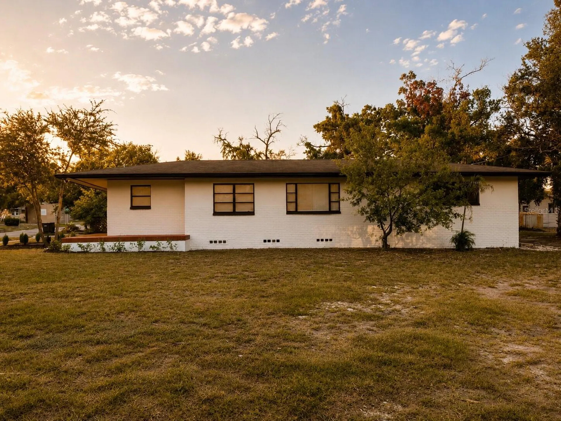 2605 E 17th Avenue Tampa FL 33605