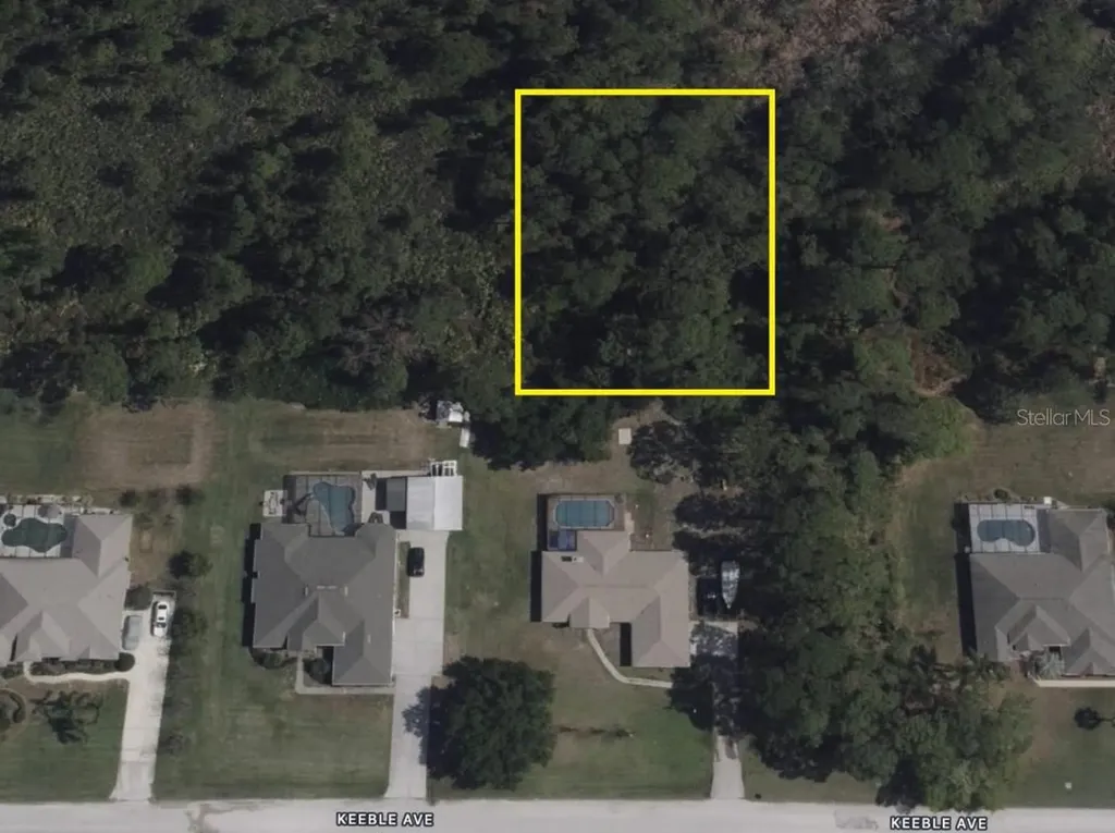 32 Fyfe Avenue Debary FL 32713