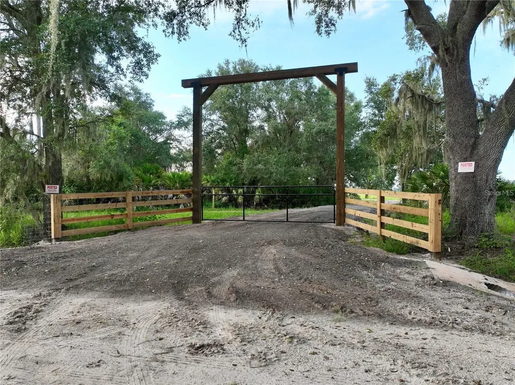 0000 Roberts Road Ona FL 33865