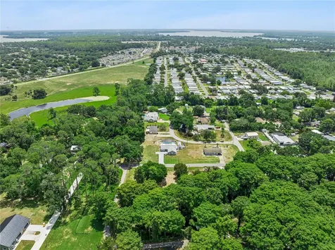 Cove Road Tavares FL 32778