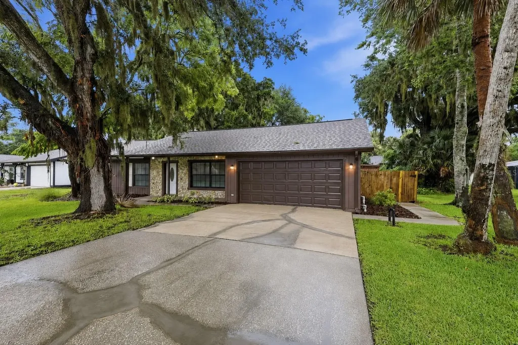 483 Spruceview Drive Port Orange FL 32127