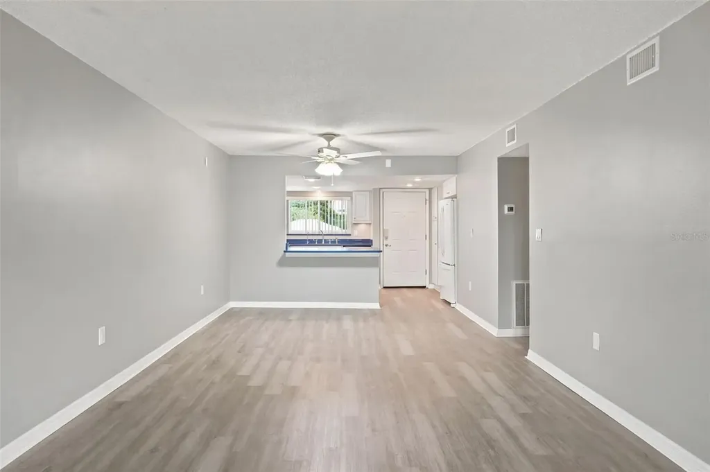90 S Highland Avenue Tarpon Springs FL 34689