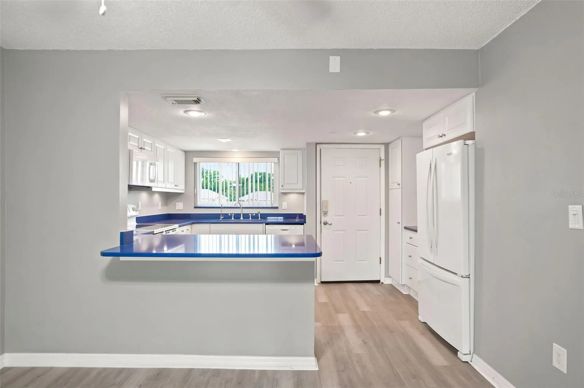 90 S Highland Avenue Tarpon Springs FL 34689