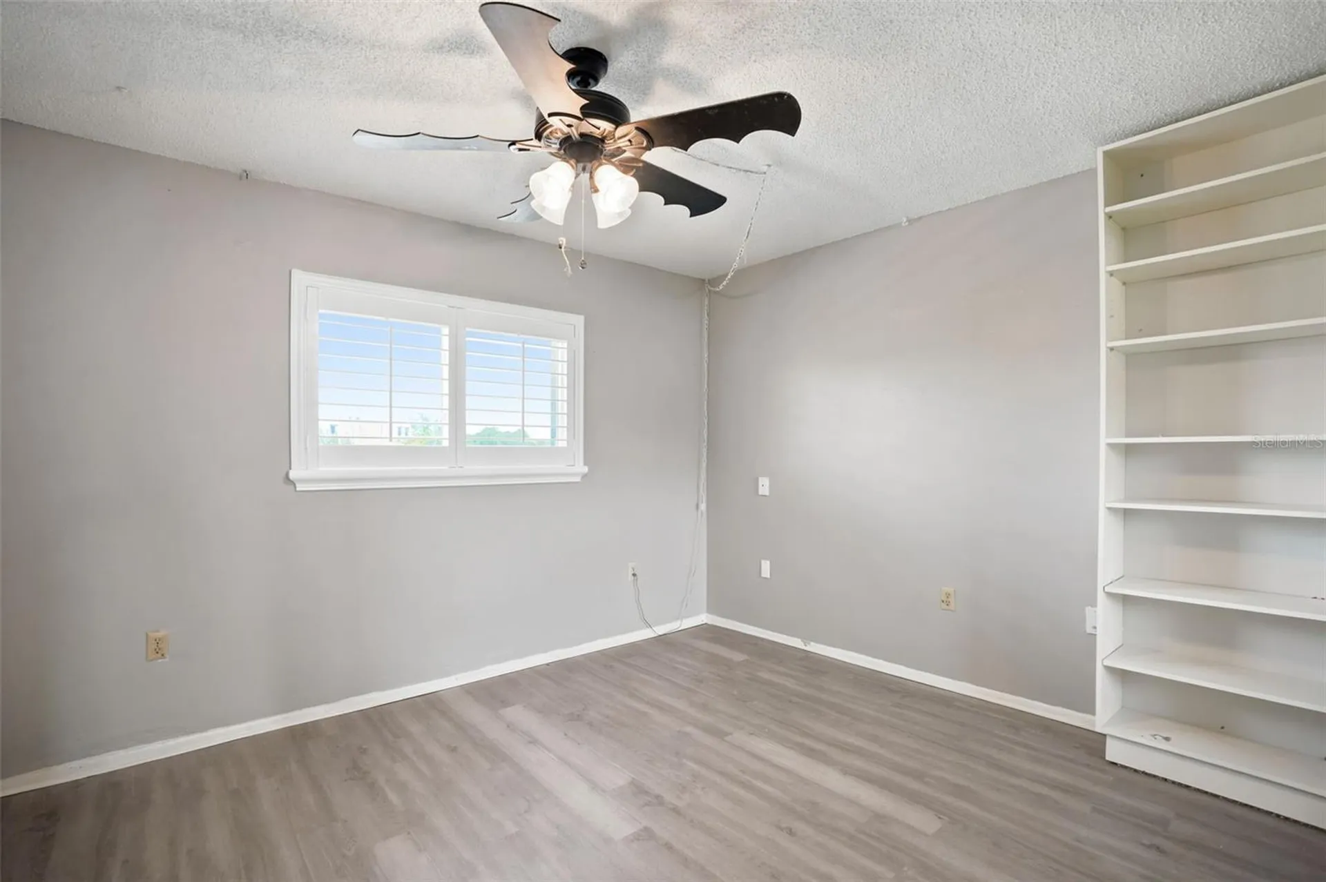 90 S Highland Avenue Tarpon Springs FL 34689