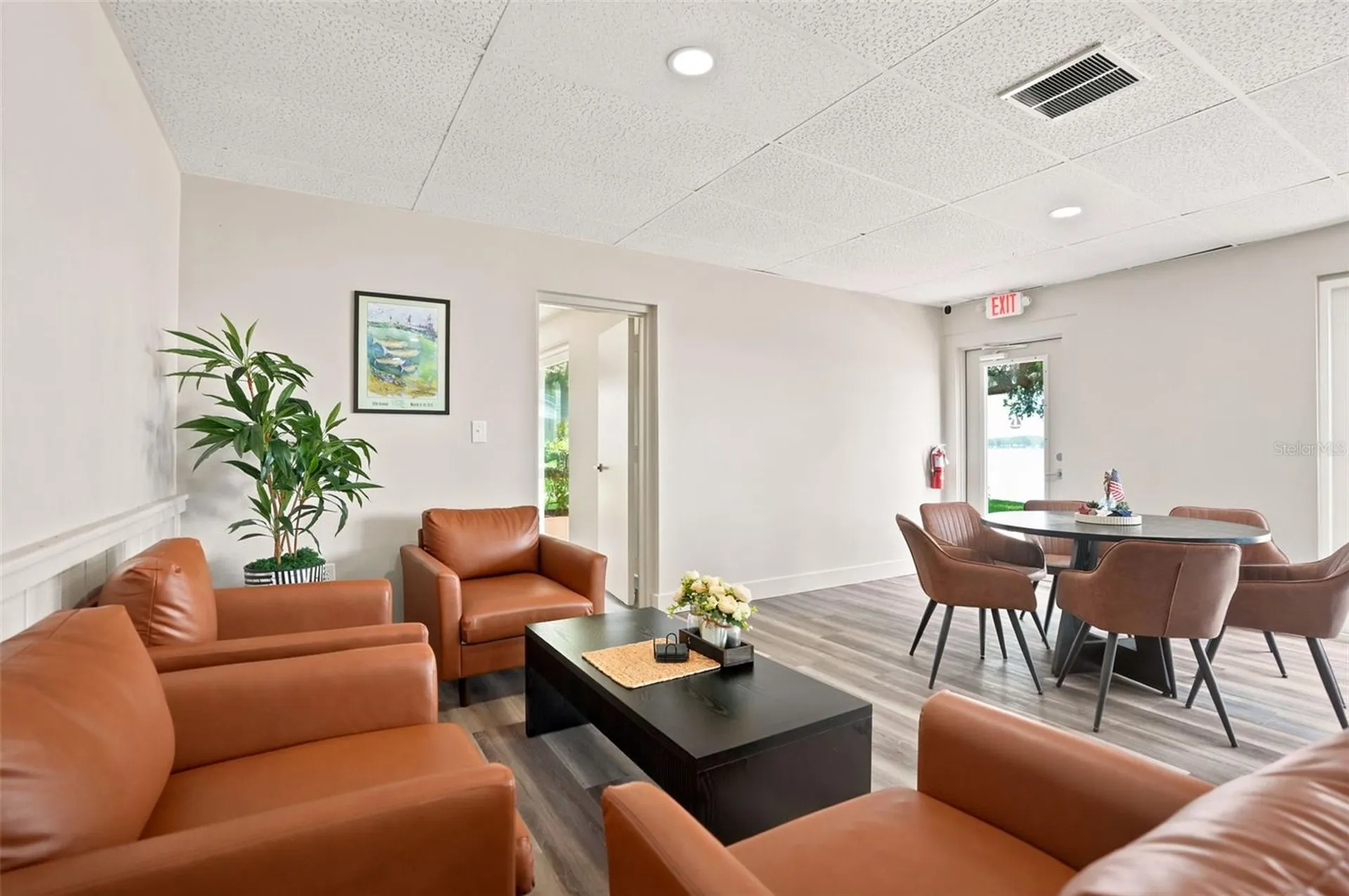90 S Highland Avenue Tarpon Springs FL 34689