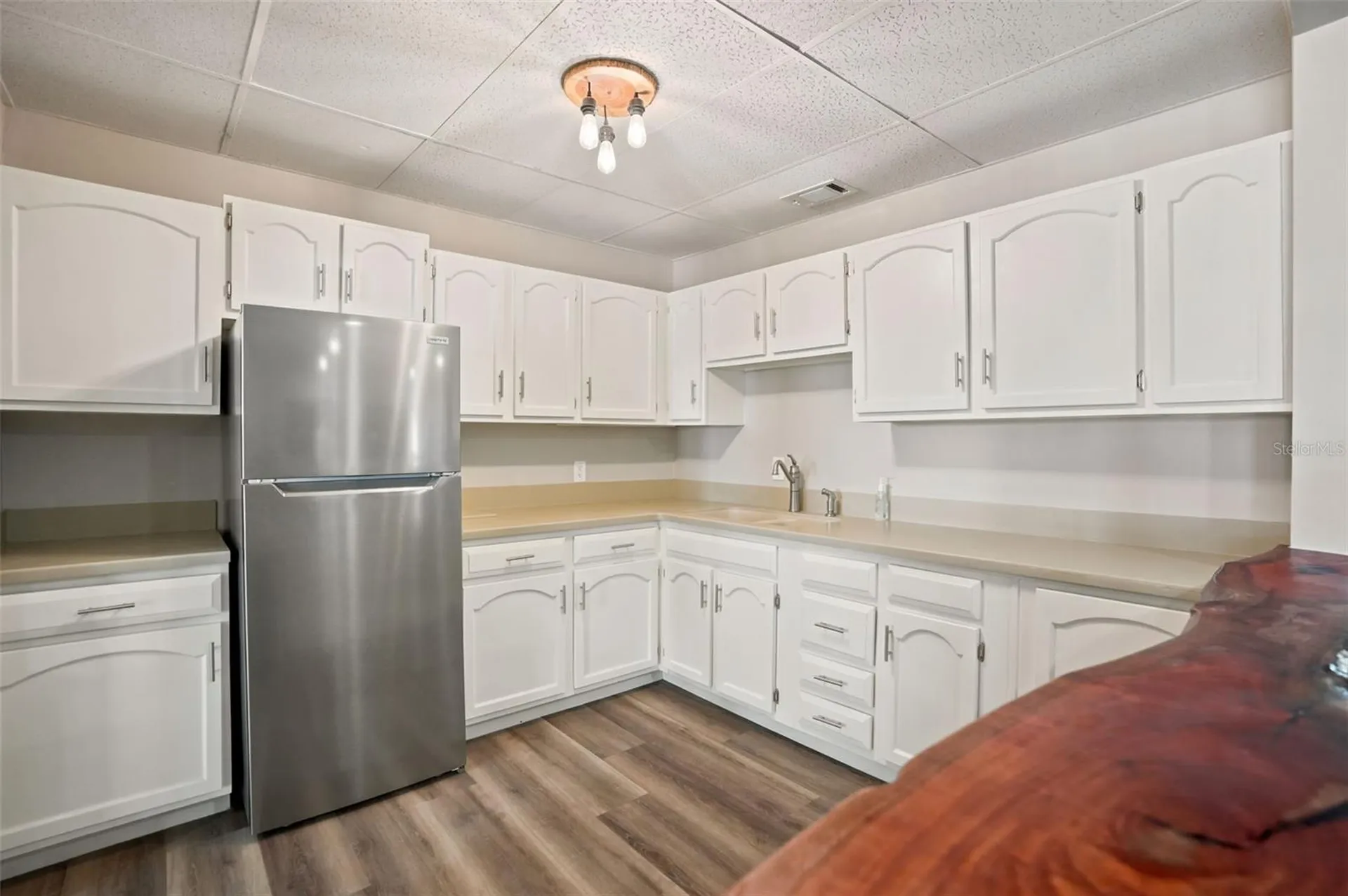 90 S Highland Avenue Tarpon Springs FL 34689