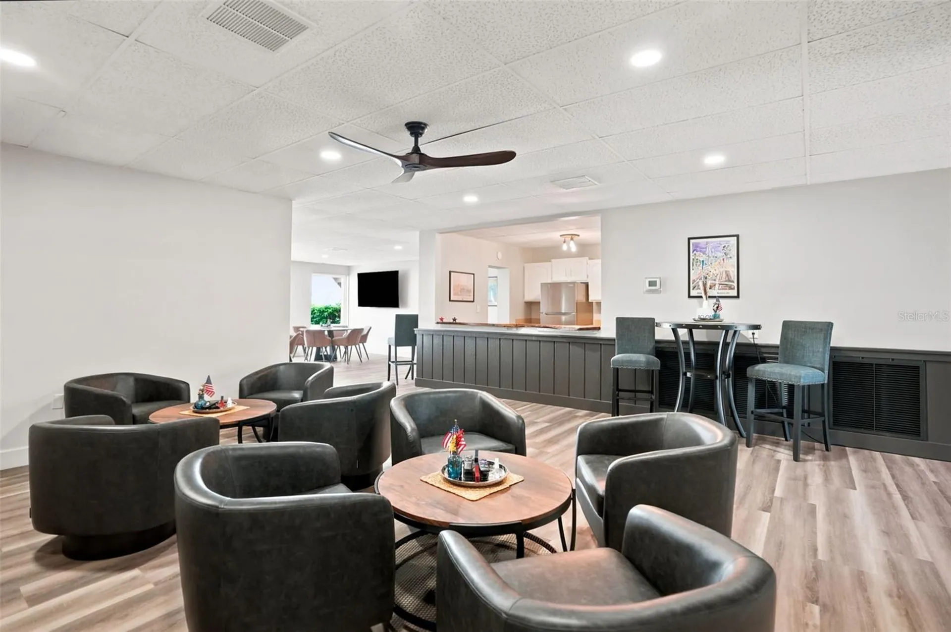 90 S Highland Avenue Tarpon Springs FL 34689