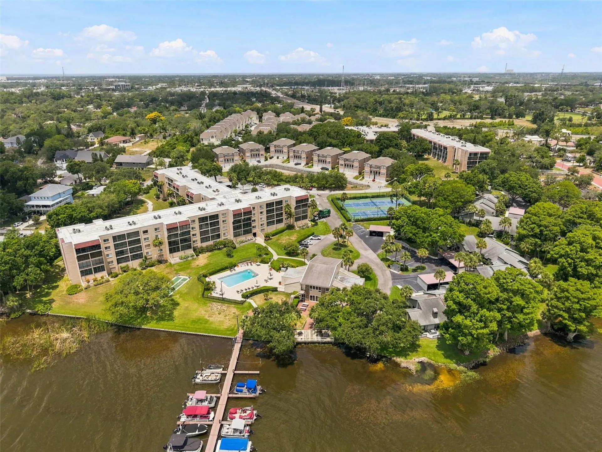 90 S Highland Avenue Tarpon Springs FL 34689