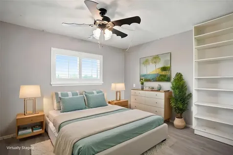90 S Highland Avenue Tarpon Springs FL 34689