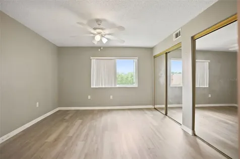 90 S Highland Avenue Tarpon Springs FL 34689