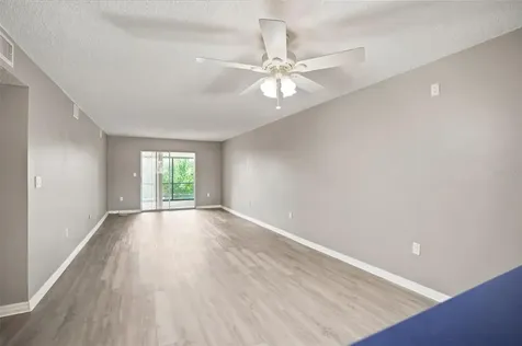 90 S Highland Avenue Tarpon Springs FL 34689