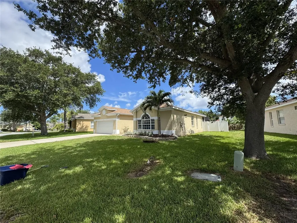 4815 50th Avenue W Bradenton FL 34210