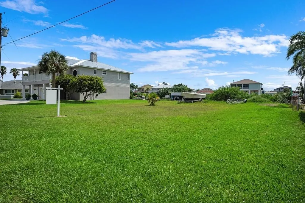 Paradise Circle Hernando Beach FL 34607