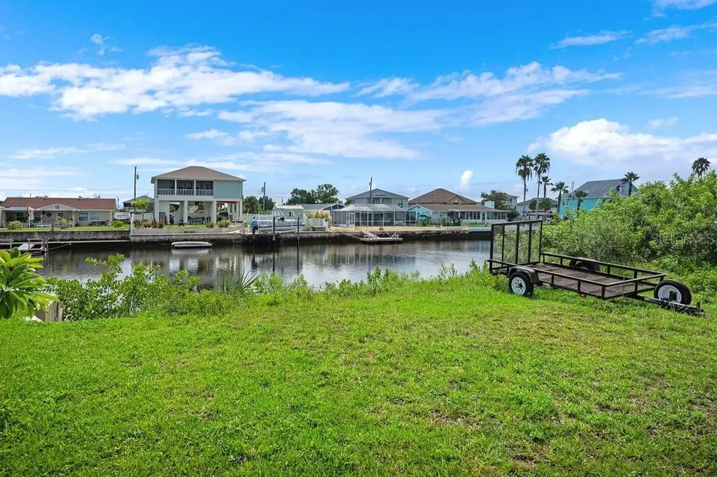 Paradise Circle Hernando Beach FL 34607