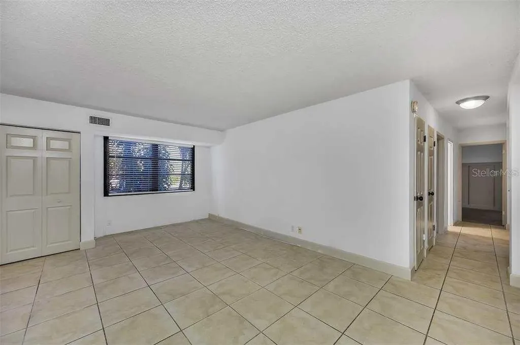 3315 58th Avenue S St Petersburg FL 33712