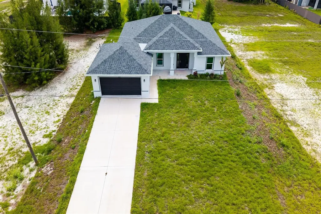 2221 NW 43rd Avenue Cape Coral FL 33993