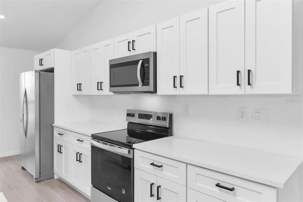2221 NW 43rd Avenue Cape Coral FL 33993