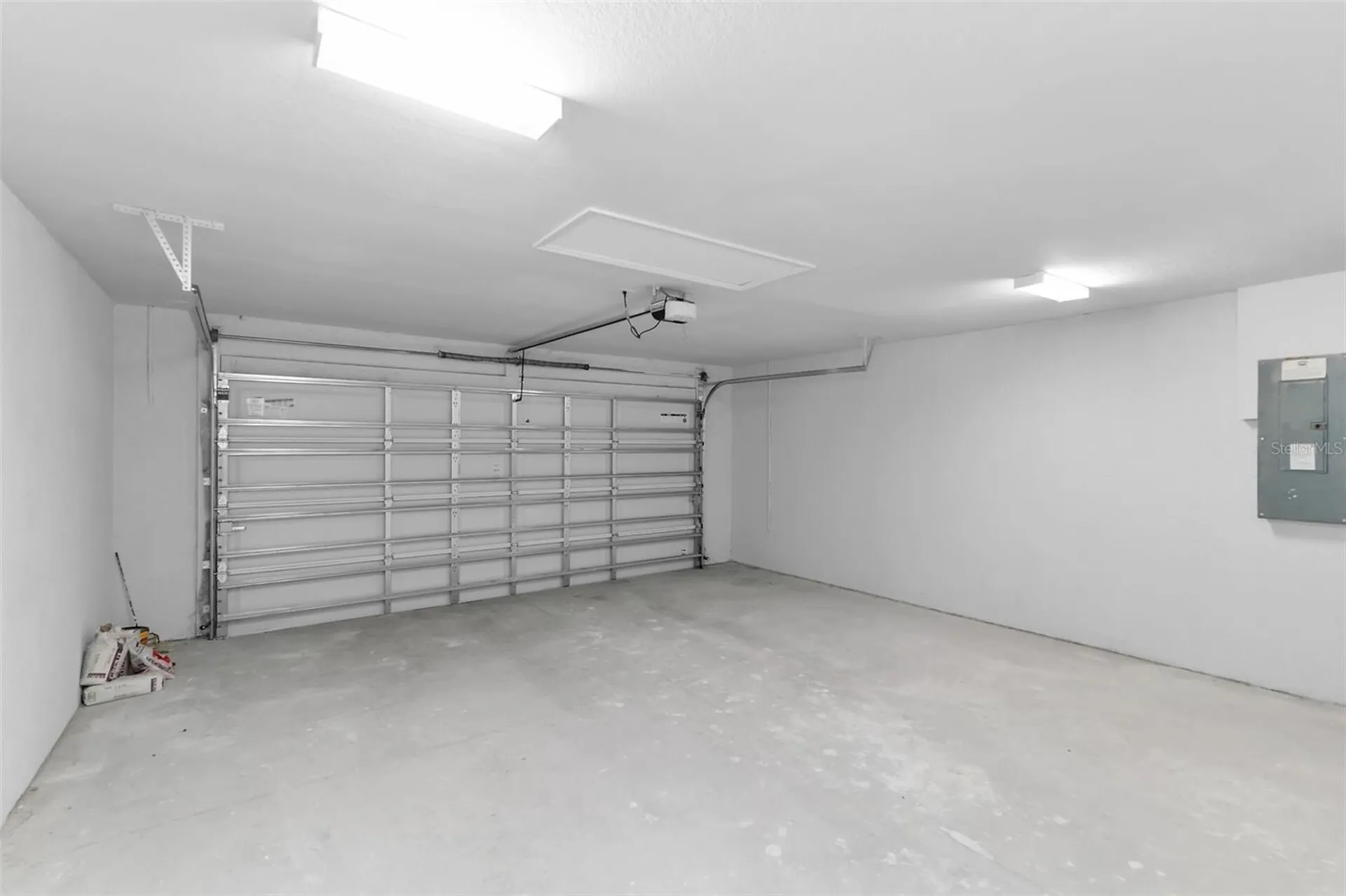 2221 NW 43rd Avenue Cape Coral FL 33993