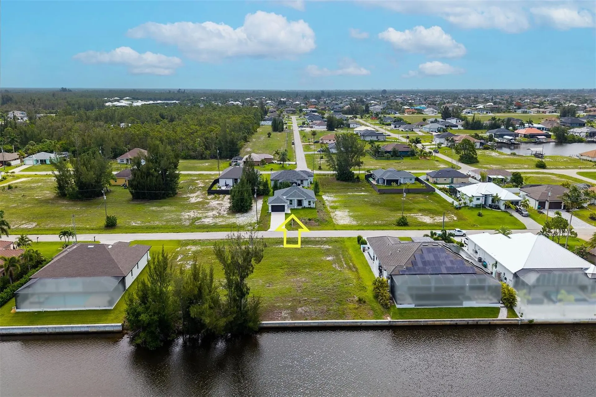 2221 NW 43rd Avenue Cape Coral FL 33993