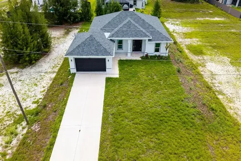 2221 NW 43rd Avenue Cape Coral FL 33993